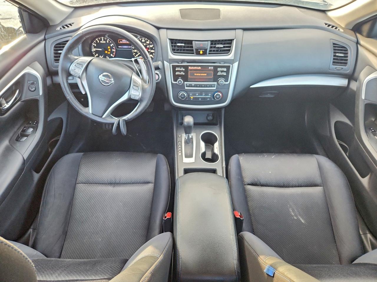 Nissan Altima 2.5 Image 8