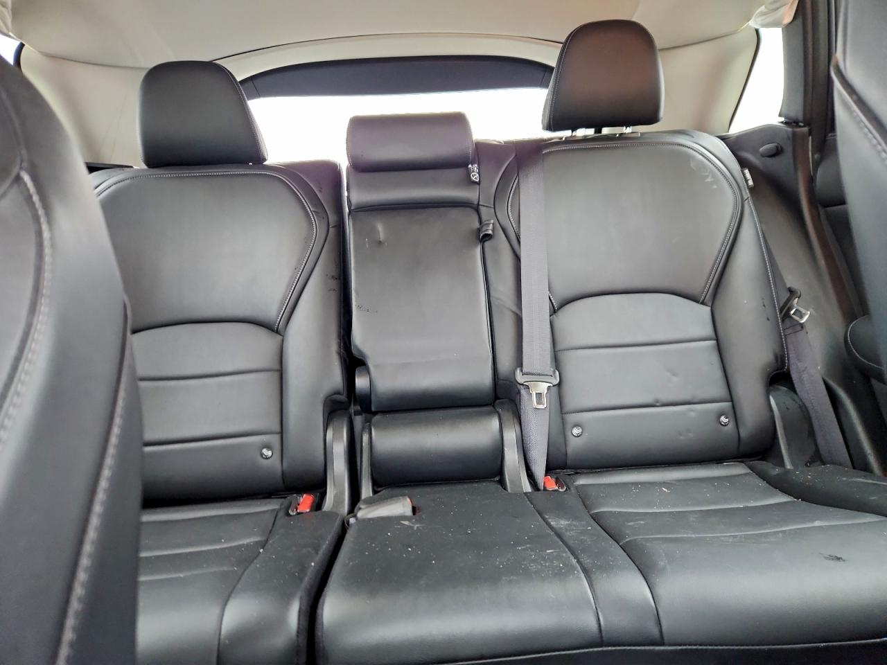 INFINITI Qx Luxe Image 7