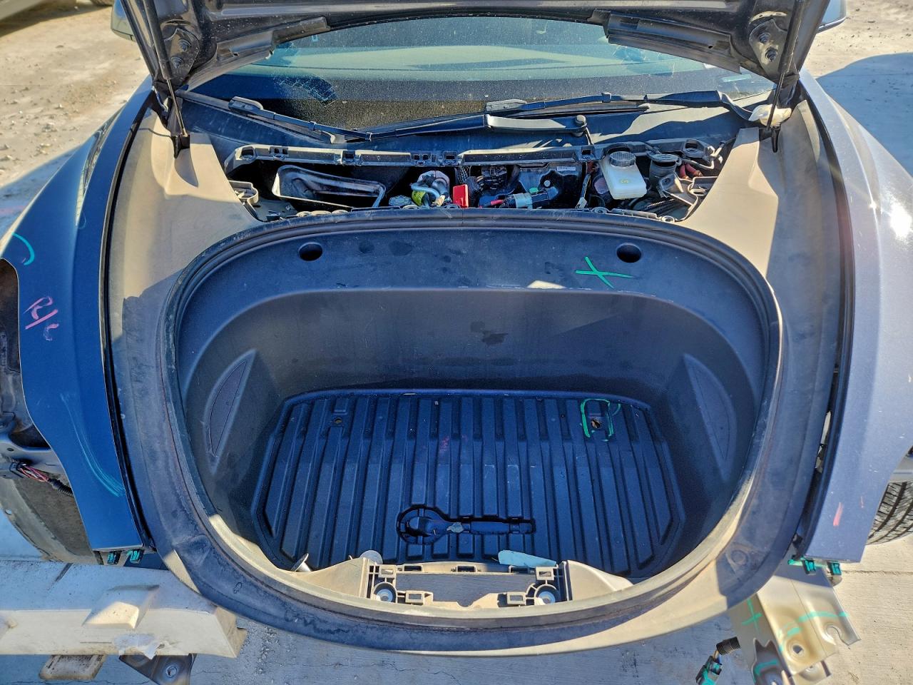 Tesla Model 3 Image 2