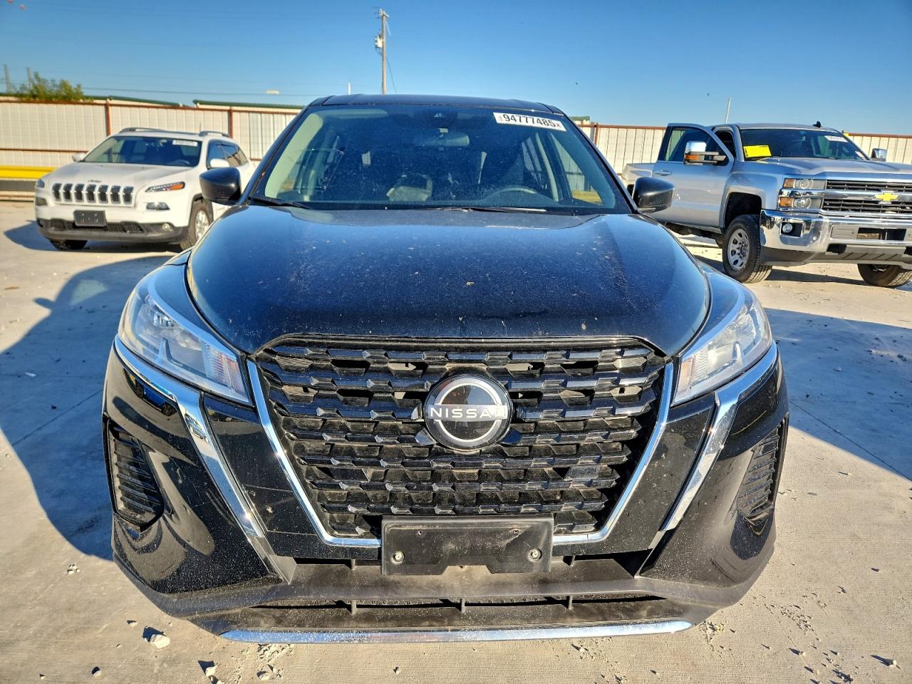 Nissan Kicks S Image 7