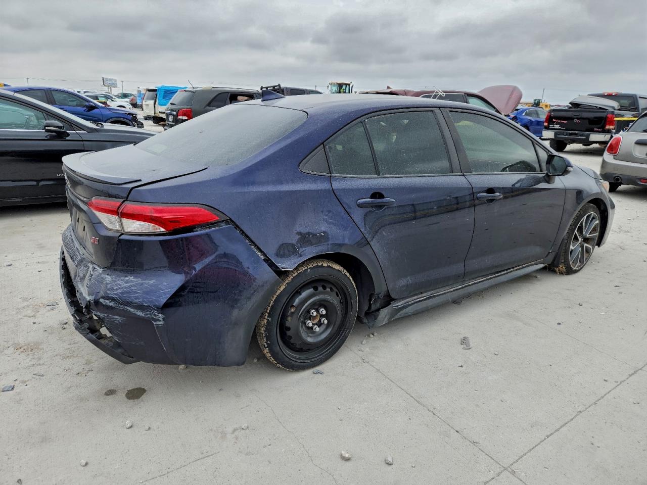 Toyota Corolla Se Image 7