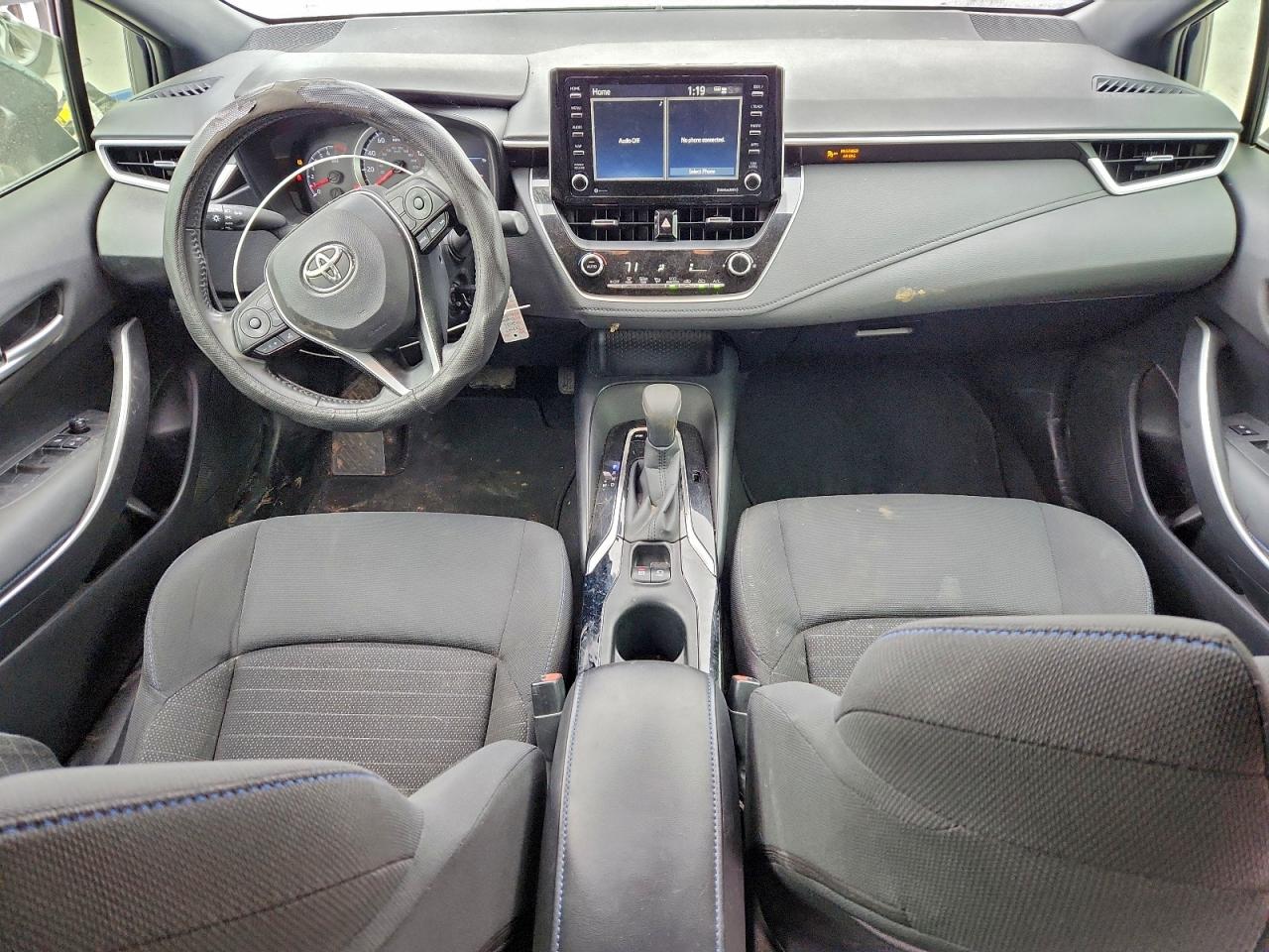 Toyota Corolla Se Image 12