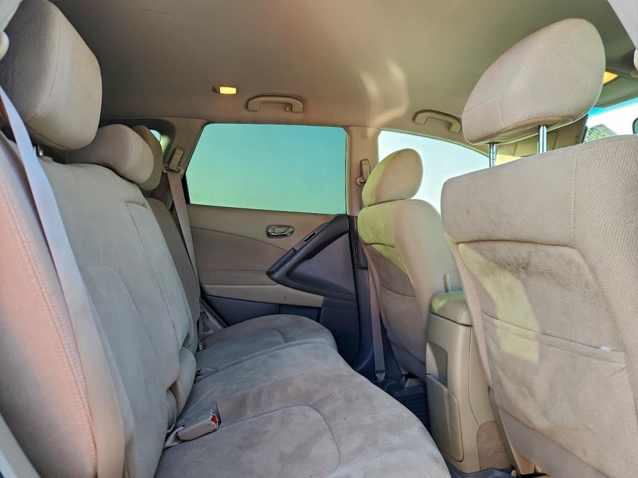 Nissan Murano S Image 2