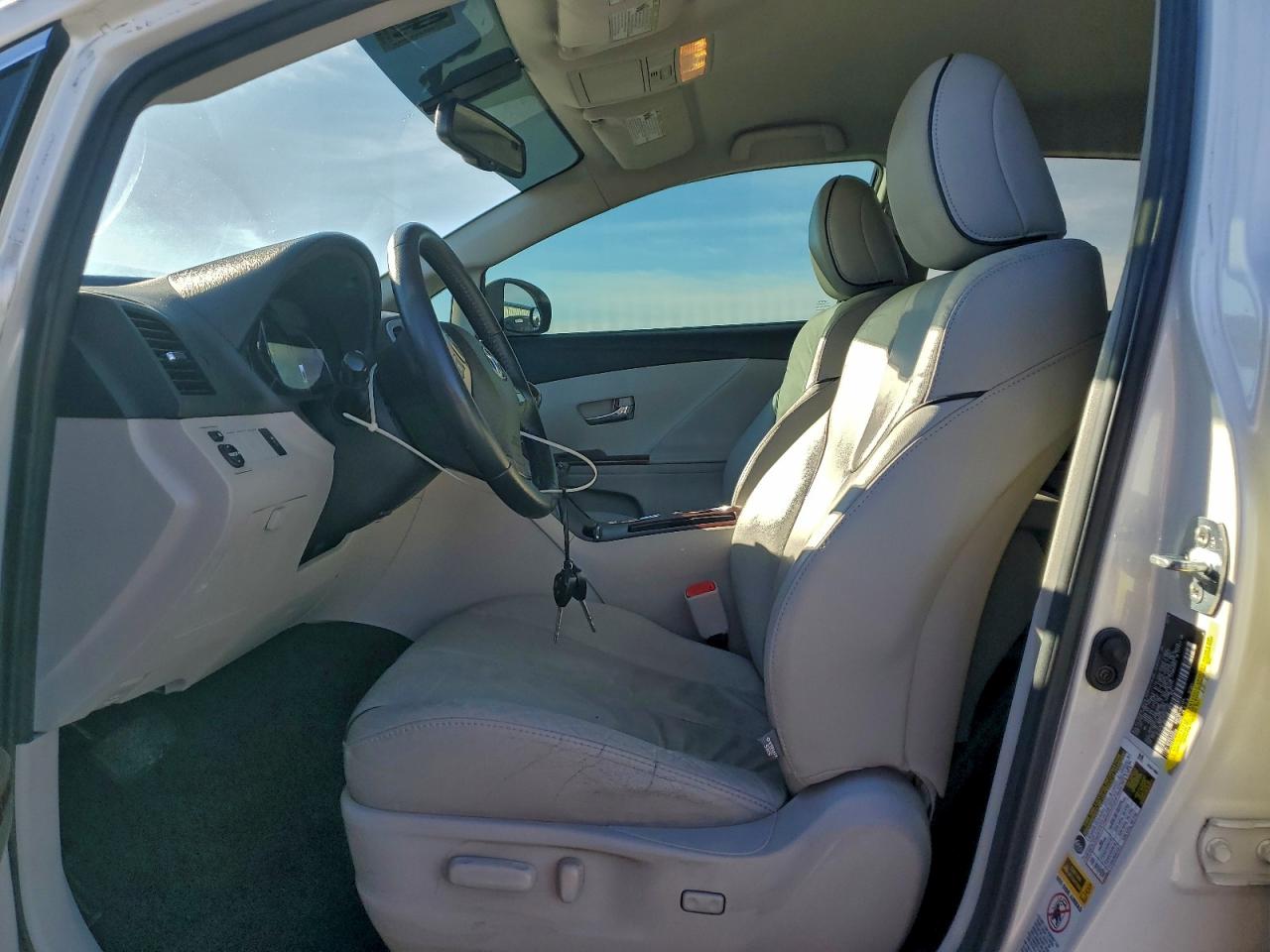 Toyota Venza Image 4