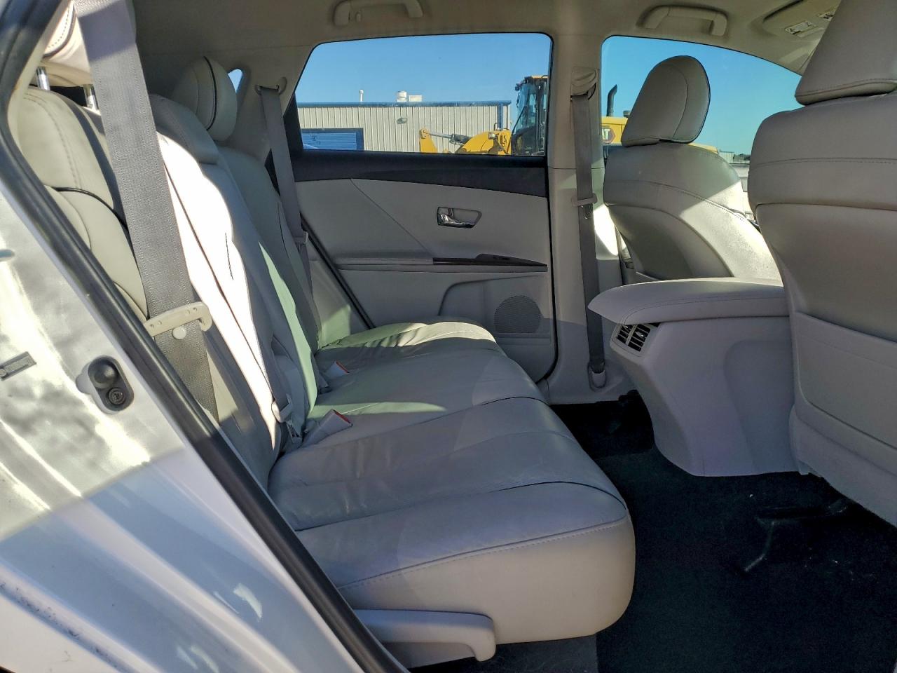 Toyota Venza Image 3