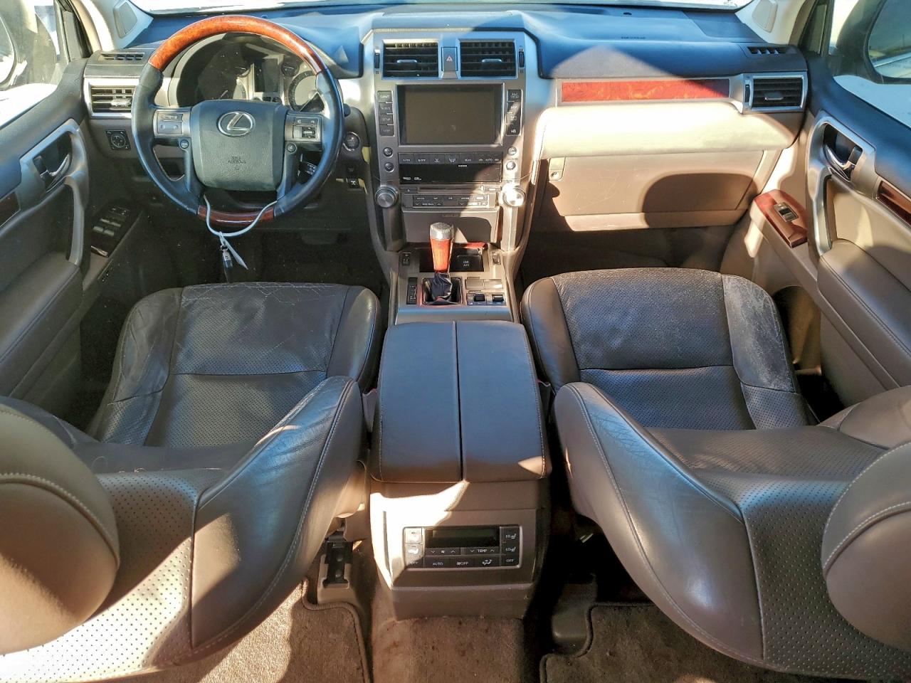 Lexus Gx 460 Image 9