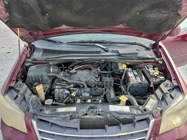 Chrysler Minivan Touring Image 12