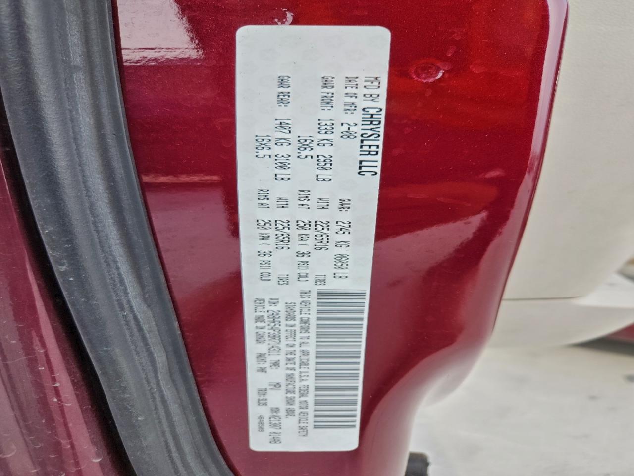 Chrysler Minivan Touring Image 2