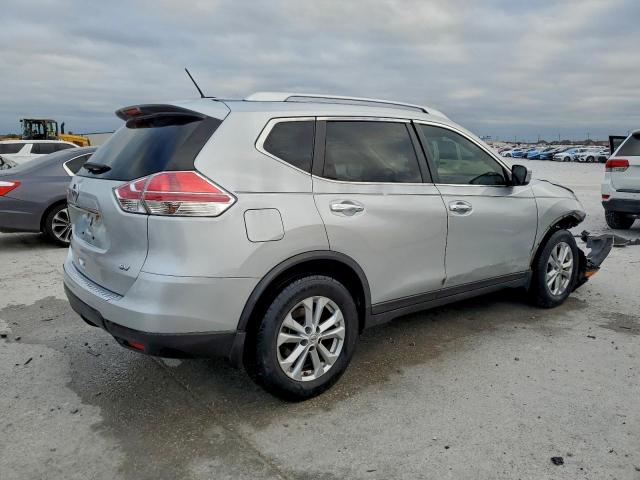 Nissan Rogue S Image 2