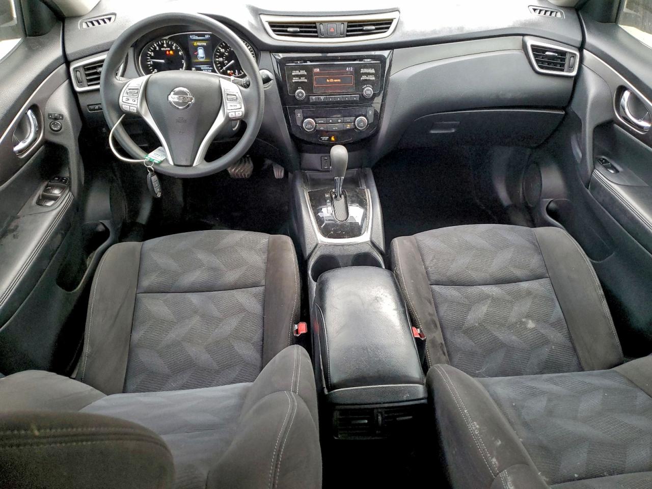 Nissan Rogue S Image 7