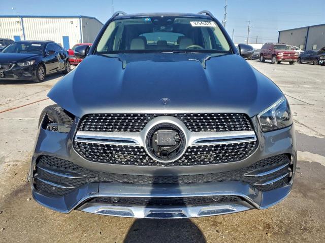 Mercedes-Benz GLE 350 Image 14