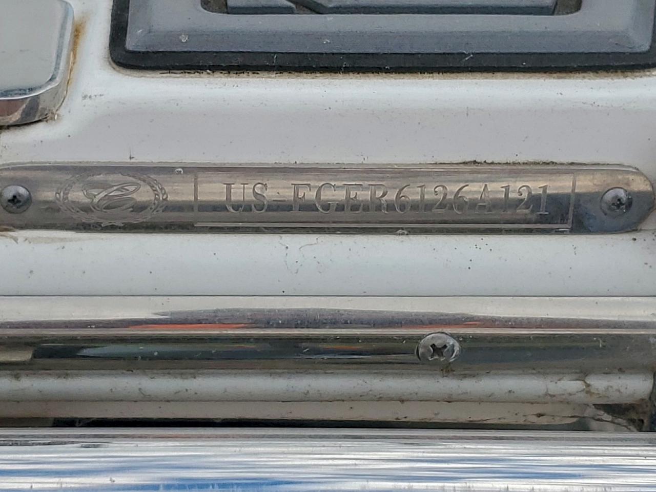 Cobalt Boat Image 10