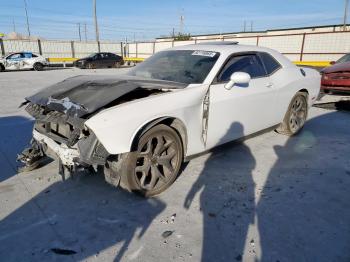  Salvage Dodge Challenger