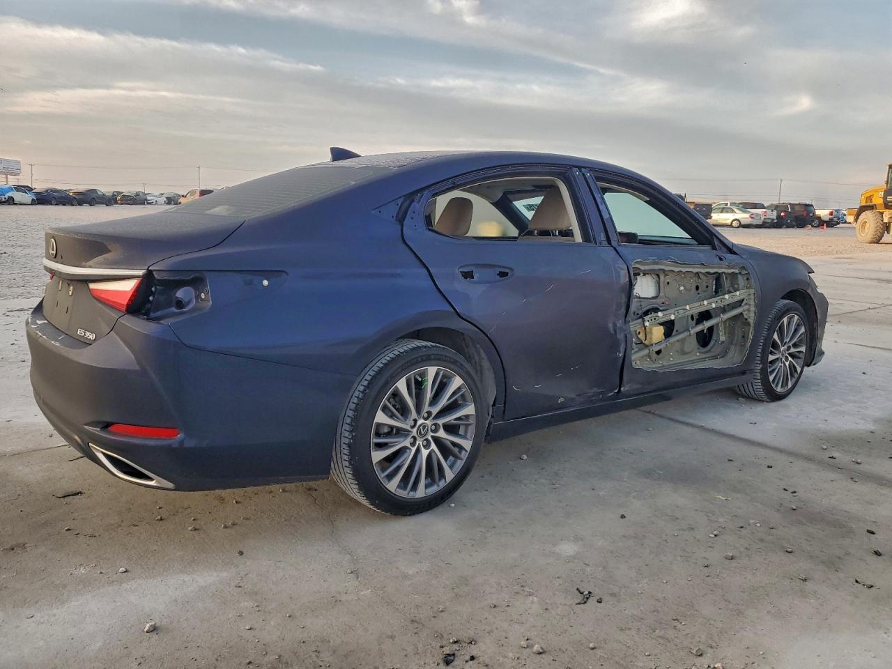 Lexus Es 350 Image 2