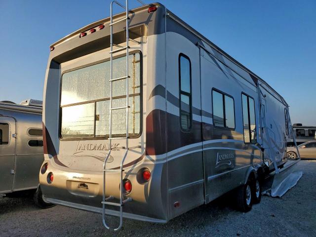 Heart Land Landmark Image 10