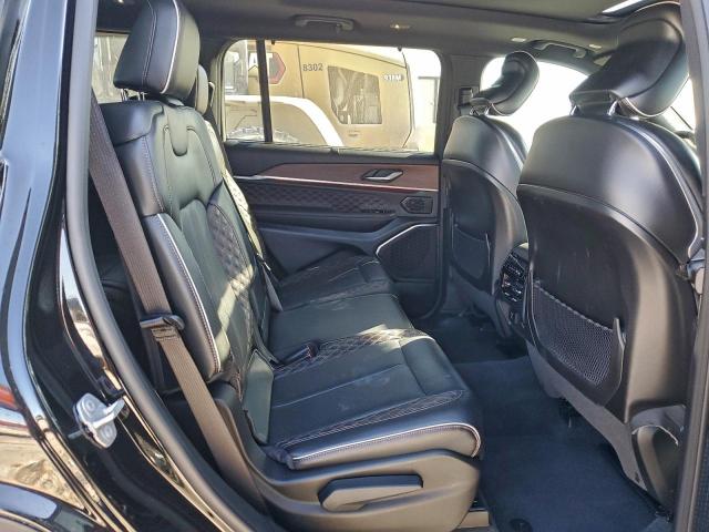 Jeep Grand Cherokee L Summit Image 4