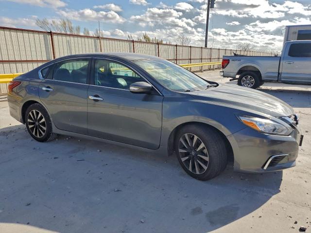 Nissan Altima 2.5 Image 12