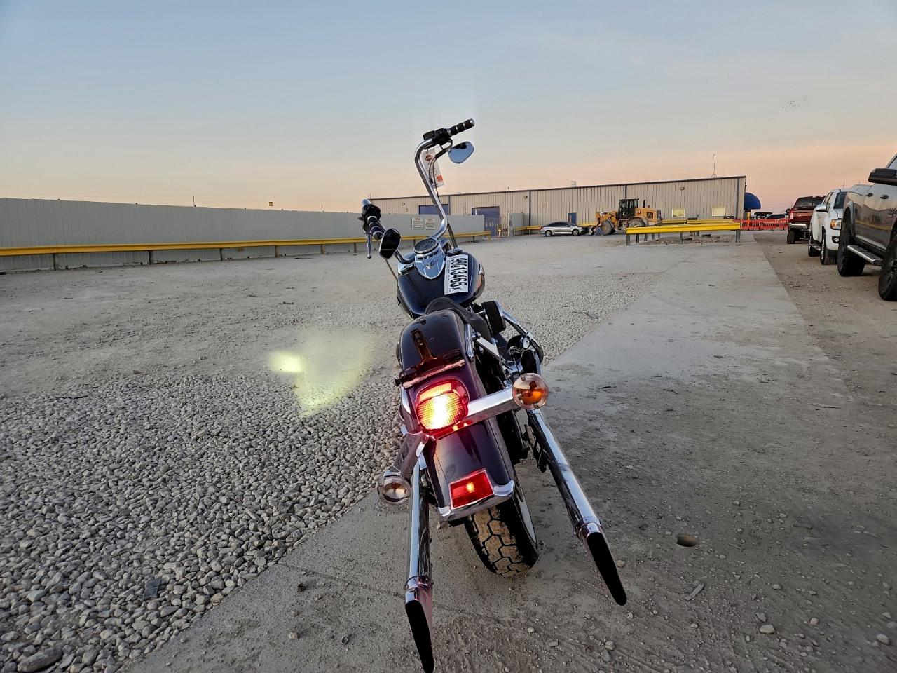 Harley-Davidson Fl Heritage Softail Classic Image 7