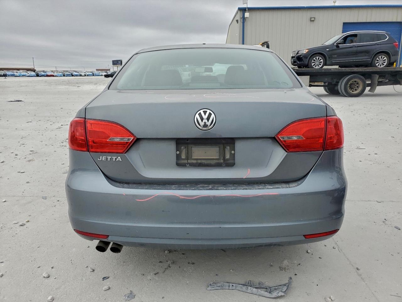 Volkswagen Jetta Base Image 10