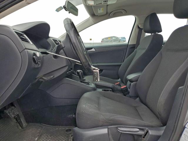 Volkswagen Jetta Base Image 8