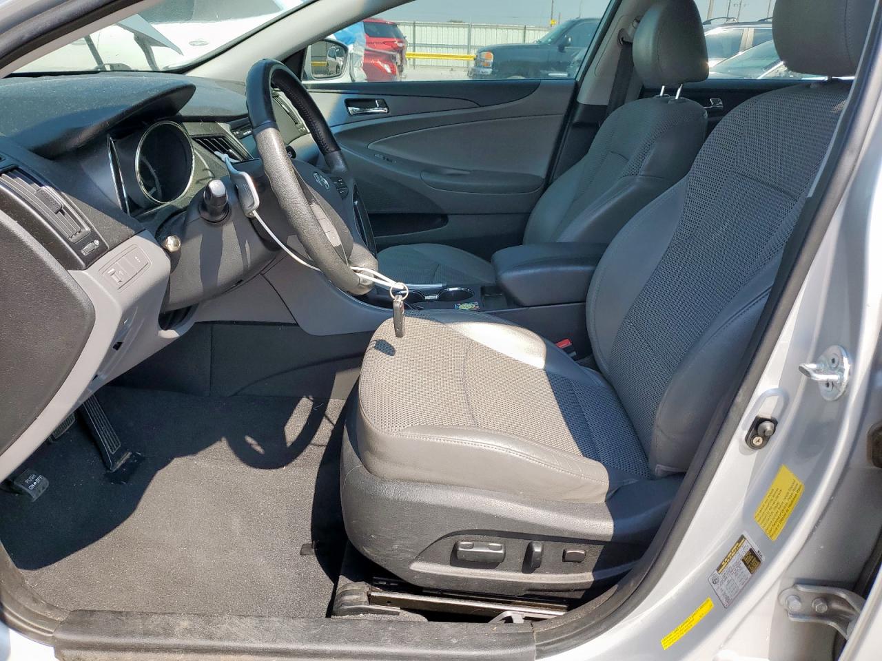 Hyundai SONATA Se Image 9