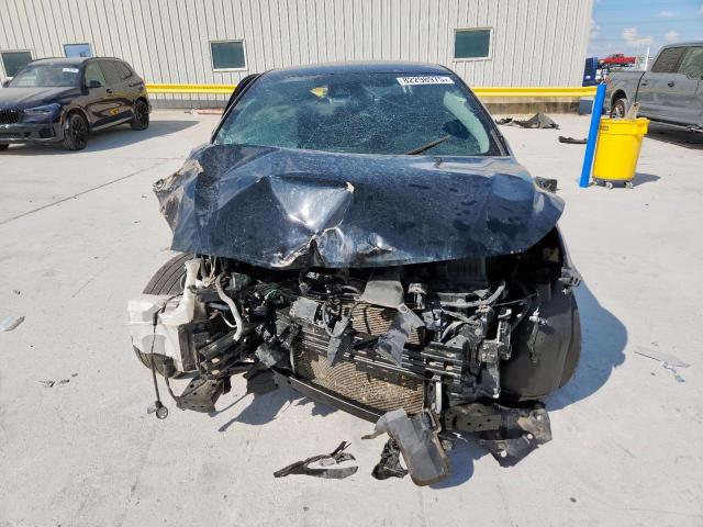 Nissan Versa Sv Image 8