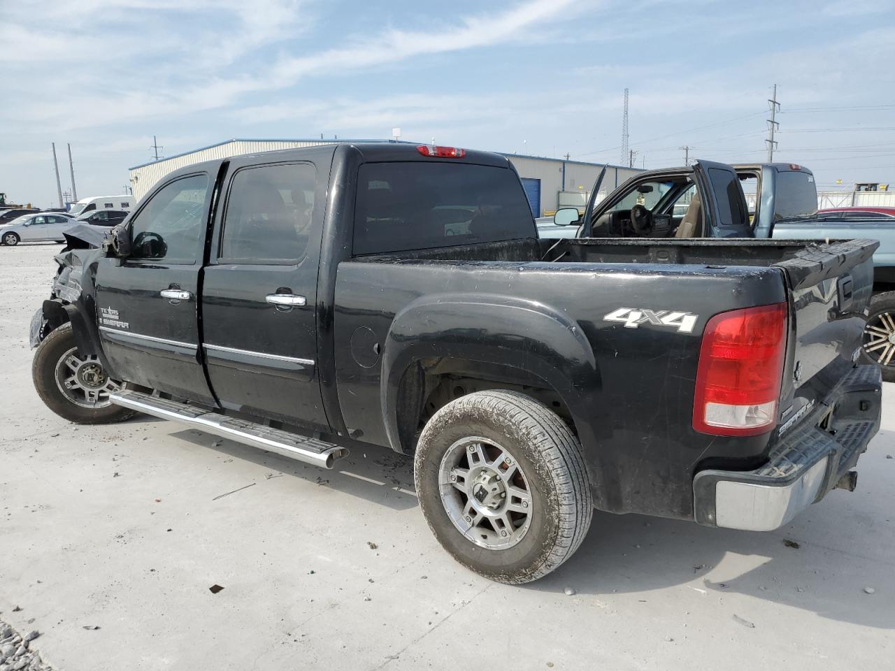 GMC Sierra K1500 Sle Image 12