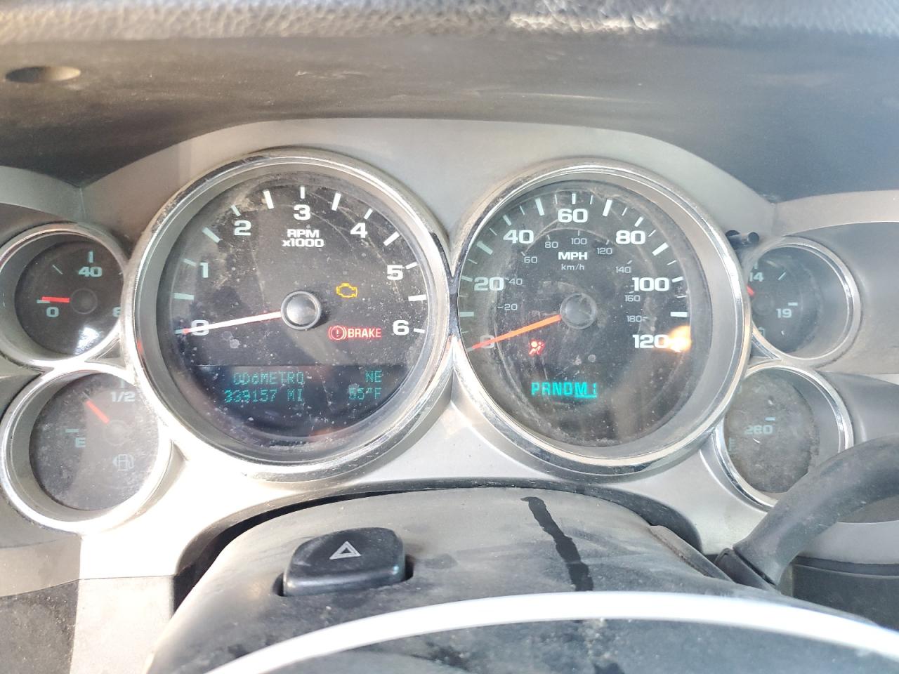 GMC Sierra K1500 Sle Image 2