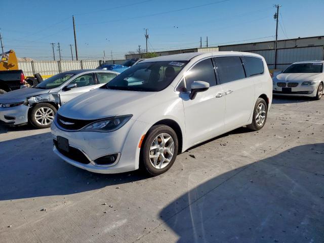  Salvage Chrysler Pacifica