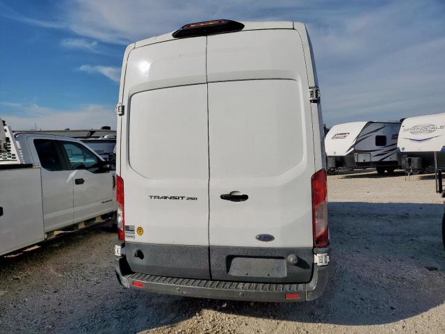 Ford Transit T-250 Image 9