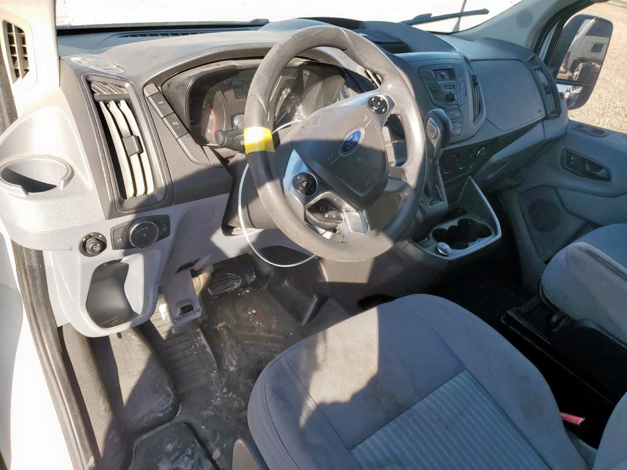 Ford Transit T-250 Image 8