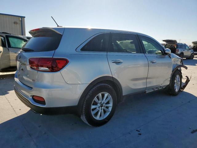 Kia Sorento L Image 2