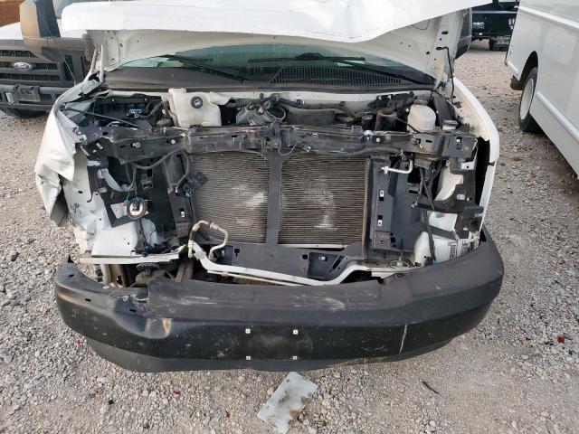 Chevrolet Express Image 11