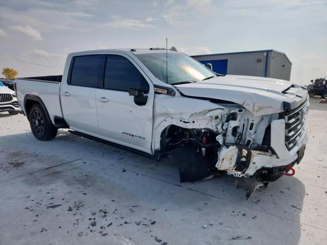 GMC Sierra K2500 At4 Image 4