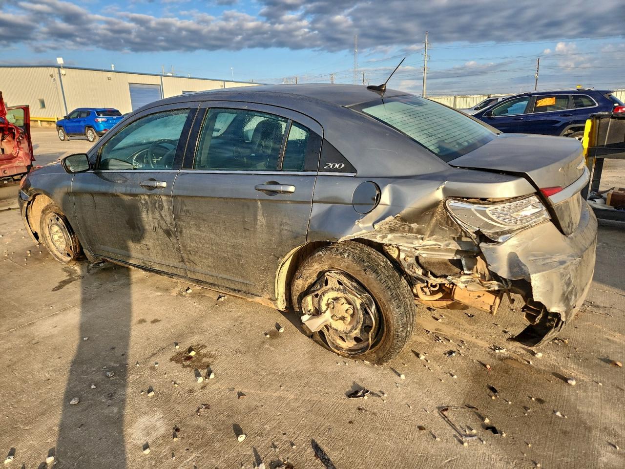 Chrysler 200 Lx Image 5