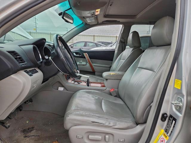 Toyota Highlander Limited Image 7