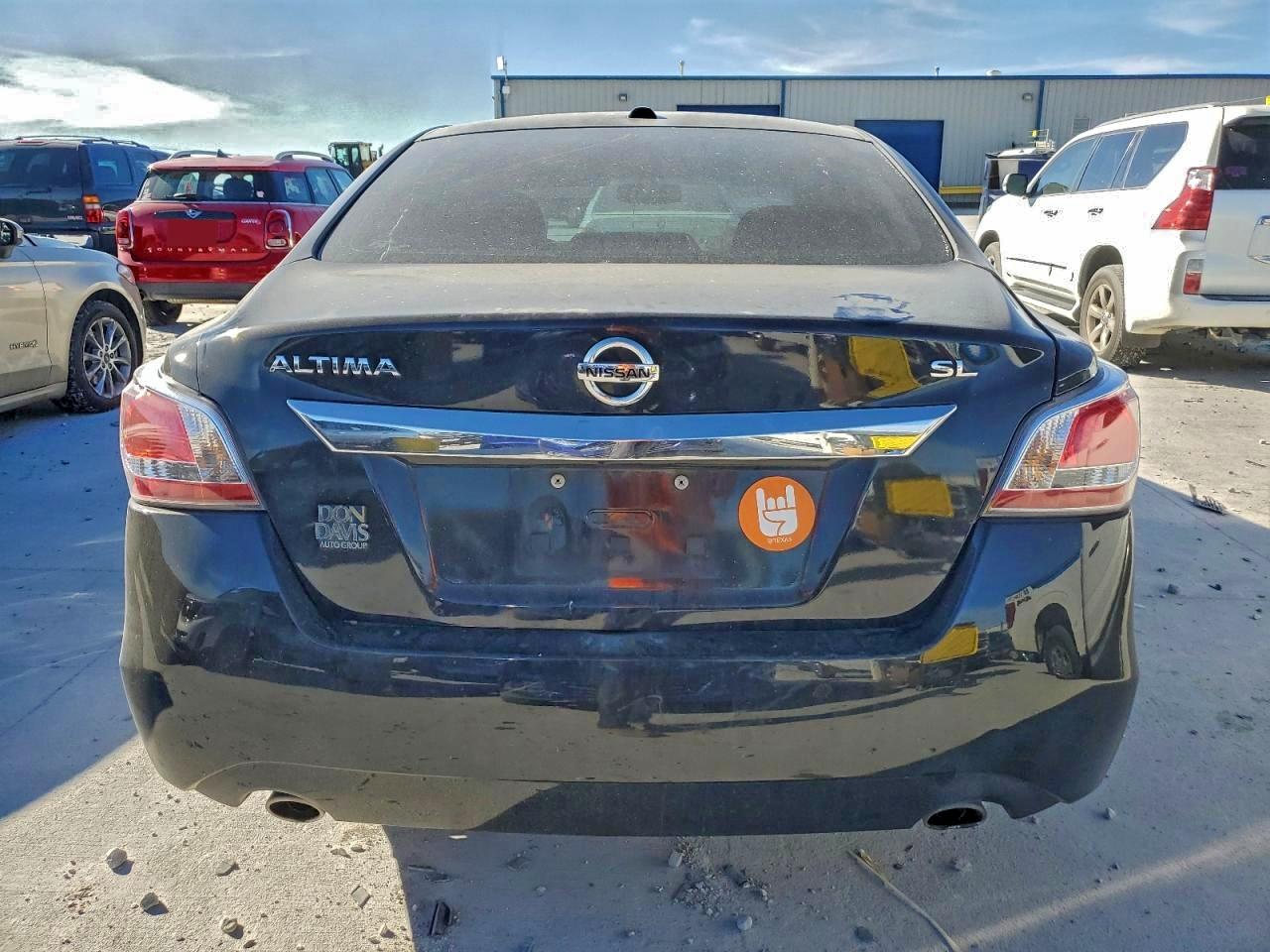 Nissan Altima 2.5 Image 4