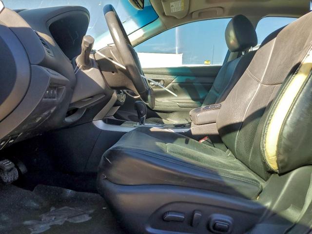 Nissan Altima 2.5 Image 6