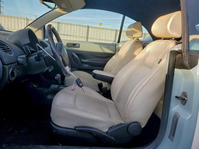 Volkswagen Beetle Image 8