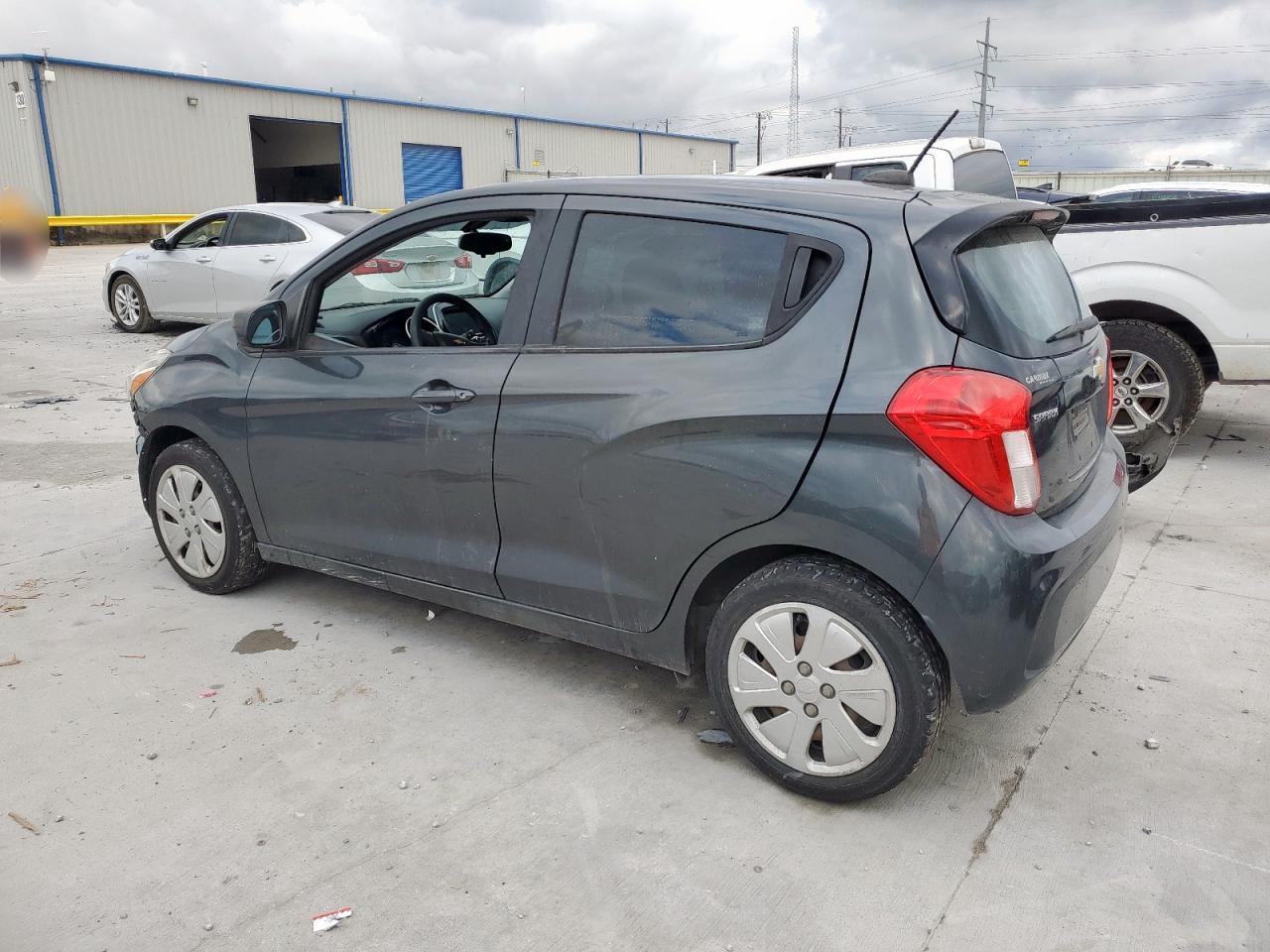 Chevrolet Spark Ls Image 11