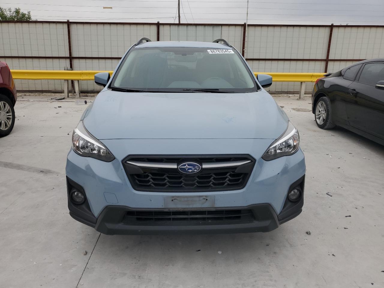 Subaru Crosstrek Premium Image 3