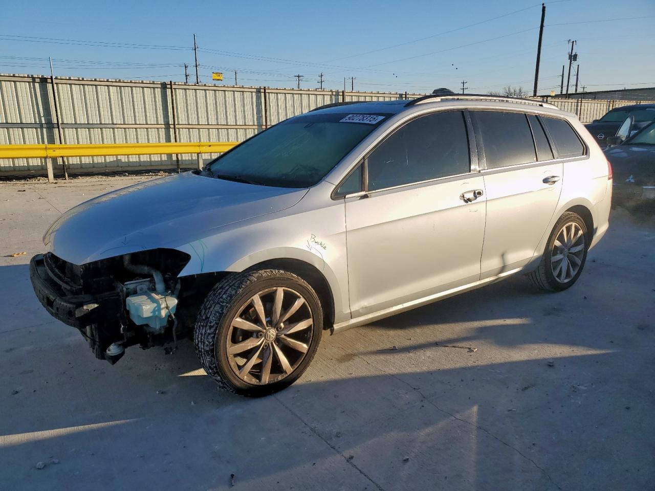 Volkswagen Golf S Image 1