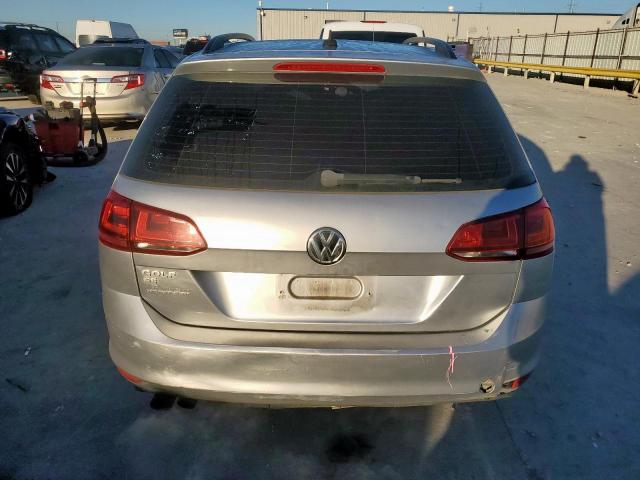 Volkswagen Golf S Image 8