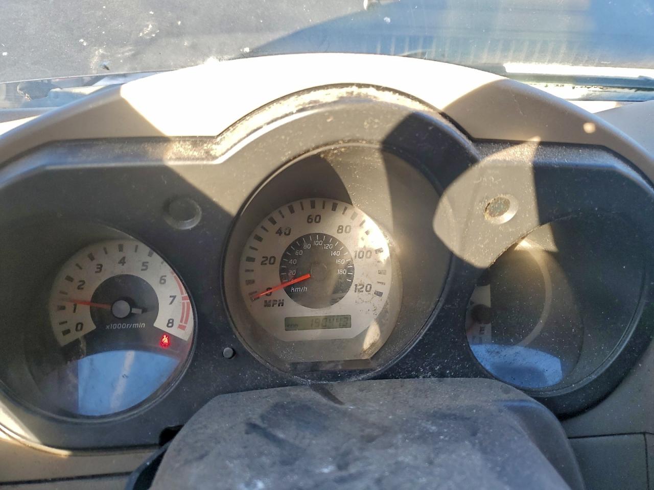 Nissan Frontier King Cab Xe Image 3