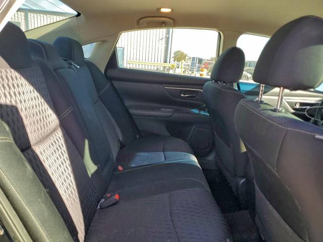 Nissan Altima 2.5 Image 11