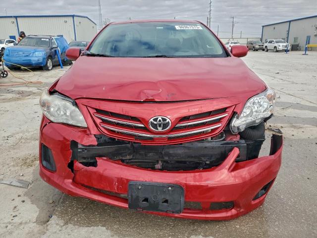 Toyota Corolla Base Image 4