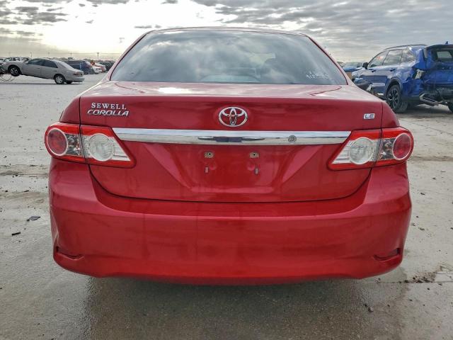 Toyota Corolla Base Image 2