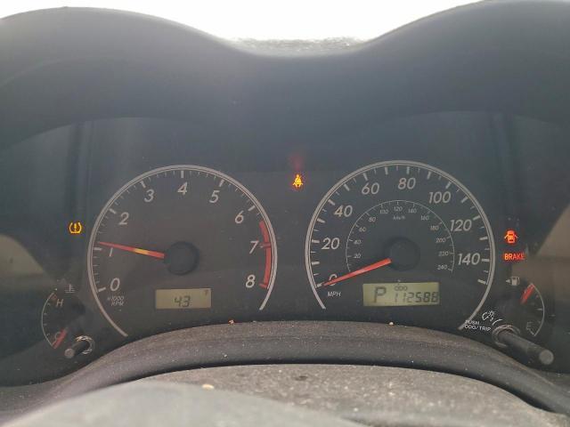 Toyota Corolla Base Image 3