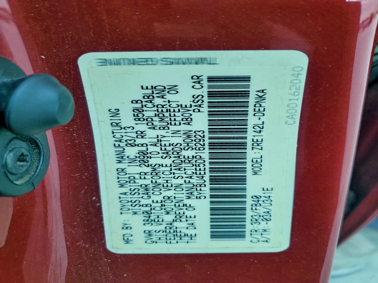 Toyota Corolla Base Image 9