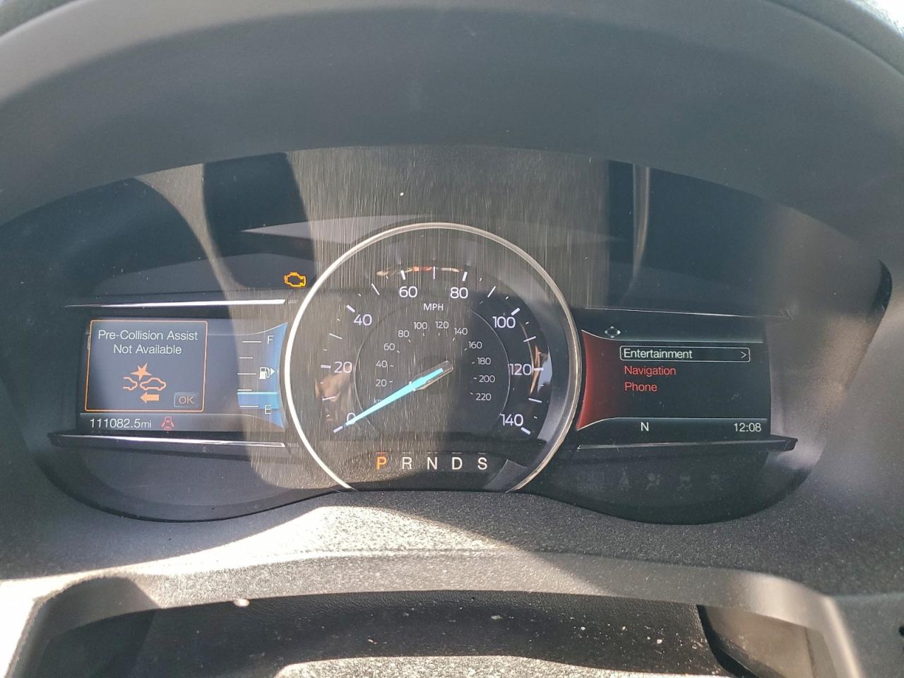 Ford Explorer Limited Image 11